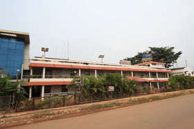 OYO 22528 Hotel Travel Inn