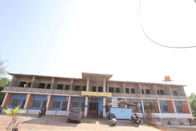 Hotel Royal Valley By OYO Rooms