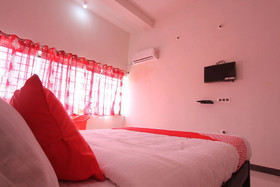 Hotel Royal Valley By OYO Rooms