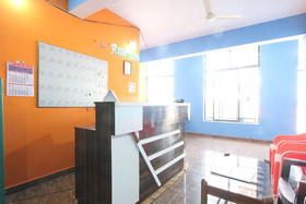 Hotel Royal Valley By OYO Rooms