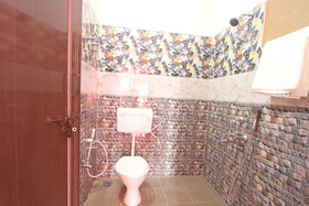 Hotel Royal Valley By OYO Rooms