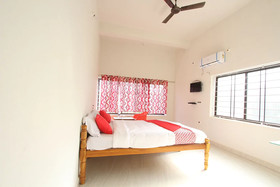 Hotel Royal Valley By OYO Rooms