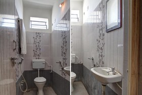 Skg Tourist Inn by OYO Rooms