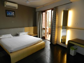 Hotel Rock Regency