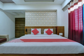 Sharan Residency by OYO Rooms