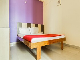 Hotel Hoysala Deluxe Lodging by OYO Rooms