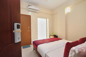 Hotel New Fort by OYO Rooms
