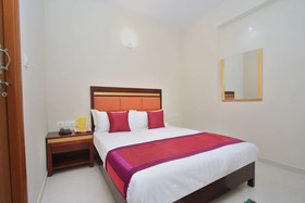 Hotel New Fort by OYO Rooms