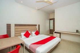 LG Residency by OYO Rooms