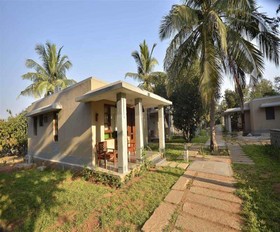 Hotel Heritage Resort Hampi