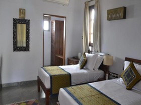 Hotel Heritage Resort Hampi