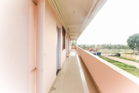 Al-Madina Fine Dine & Lodge by OYO Rooms