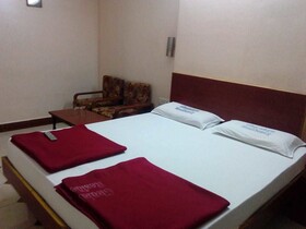Chalukya Residency by OYO Rooms