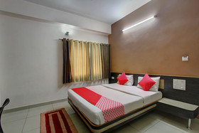 Annapoorna Castle by OYO Rooms