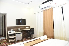 Hotel Shilpa Grand Koppal