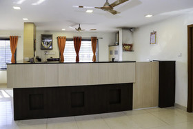 Hotel Nagu Palace by OYO Rooms