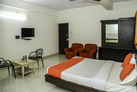 Hotel Nagu Palace by OYO Rooms
