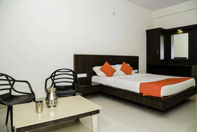 Hotel Nagu Palace by OYO Rooms