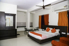 Hotel Nagu Palace by OYO Rooms