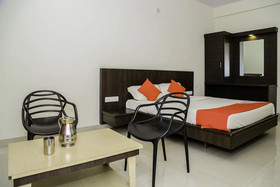 Hotel Nagu Palace by OYO Rooms
