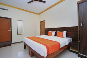 Bright Inn Comforts