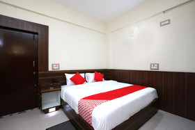 Nanjunda Palace By OYO Rooms