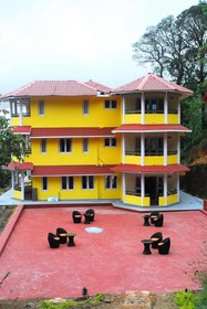 Amritasthanam Guest House & Retreat