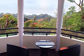Amritasthanam Guest House & Retreat