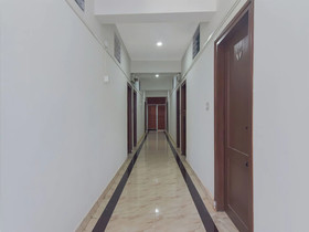 Hotel Raj