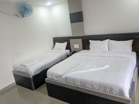 Hotel Shawrya The Grand