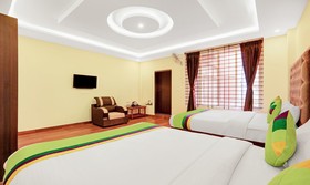Treebo Trend Hotel Doha King