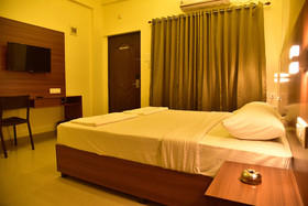 Hotel Citywalk Residency by OYO Rooms