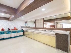 Hotel Maya International by OYO Rooms