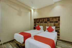 Laxman Residency by OYO