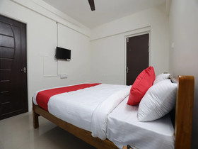 Rachana Palace by OYO Rooms