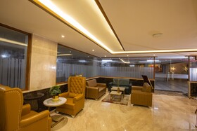 Royal Plaza Suites