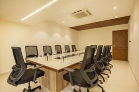 Royal Plaza Suites