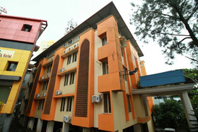 Sama Deluxe By OYO Rooms