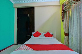 Sama Deluxe By OYO Rooms