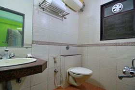 Sama Deluxe By OYO Rooms