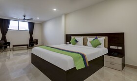 Samit Suites by Treebo