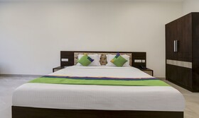Samit Suites by Treebo