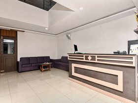 Samruddhi Lodge By OYO Rooms