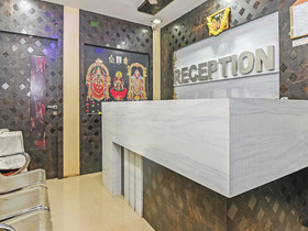 Shree Krishna Palace by OYO Rooms