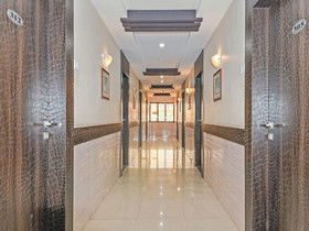 Shree Krishna Palace by OYO Rooms