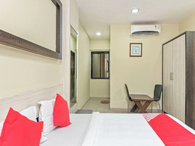 Shree Krishna Palace by OYO Rooms