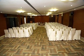 Srinivas Saffron Hotel