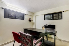 Skyway Inn by OYO Rooms