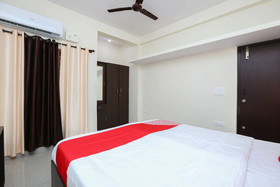 CJS Homes By OYO Rooms