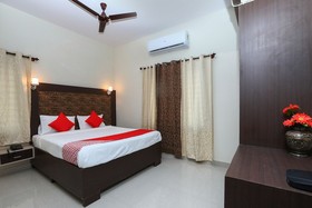 CJS Homes By OYO Rooms